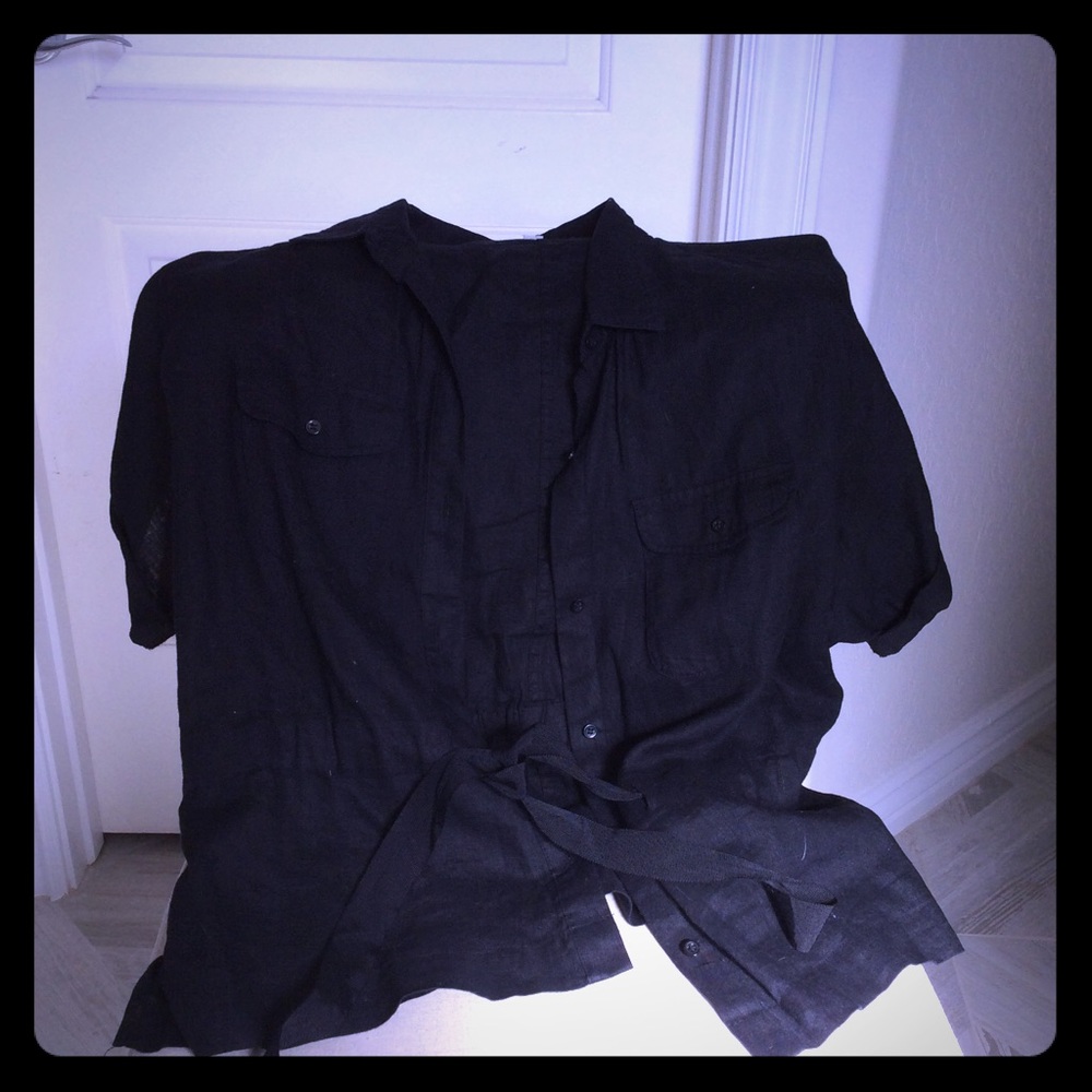 Black shirt